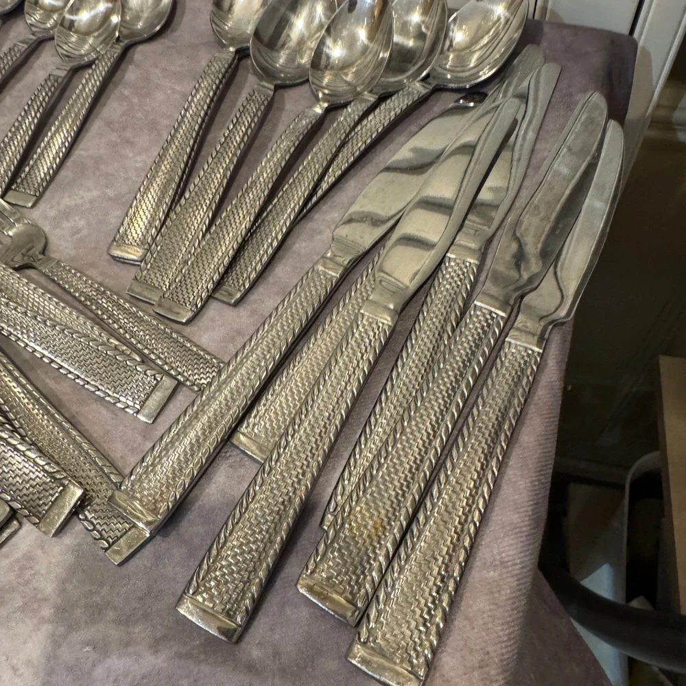 Cambridge Woven flatware, Elegant Silver Cutlery Set 30‎ pieces